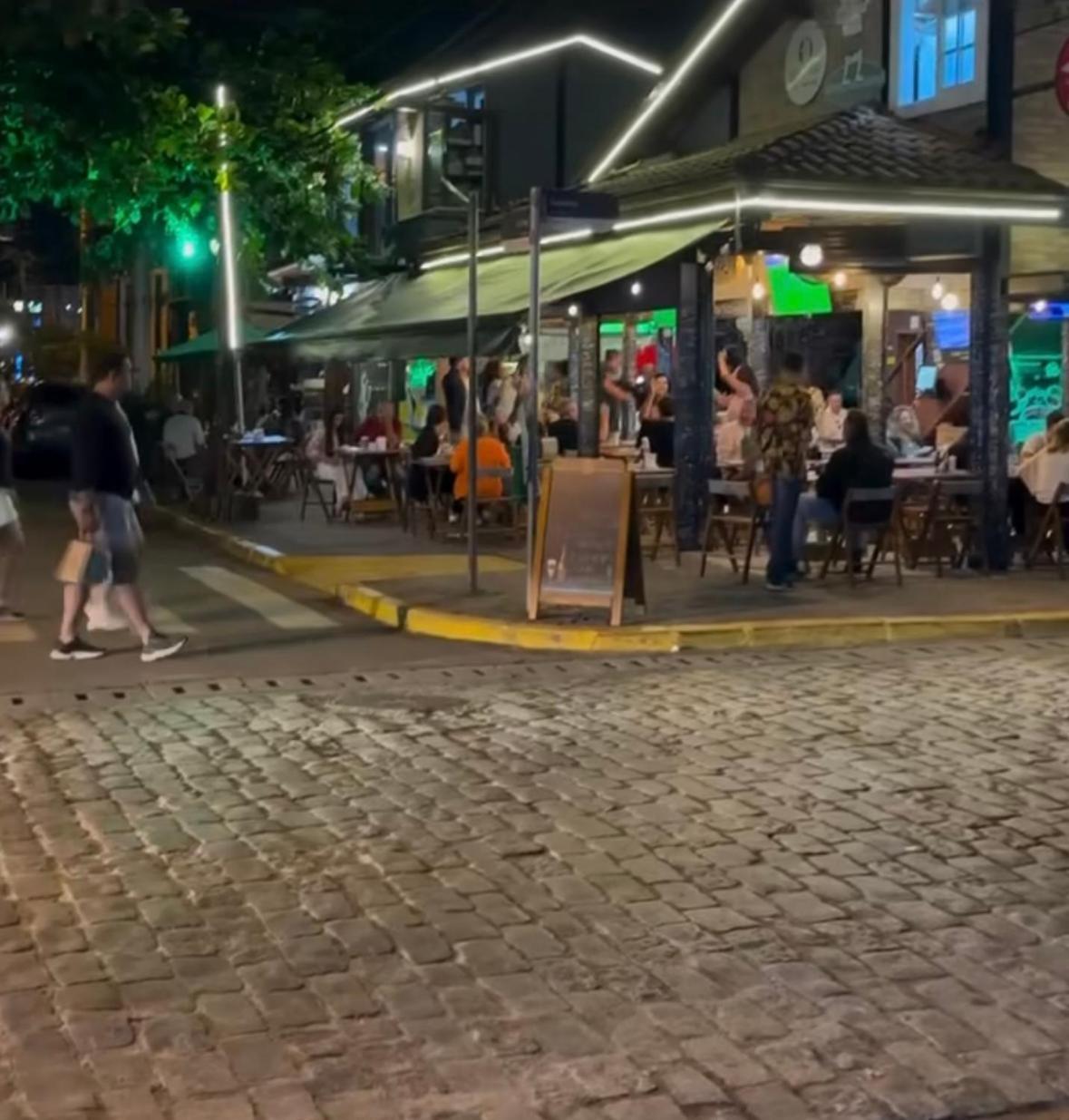 Вилла Ubatuba Casa Frente Mar Экстерьер фото